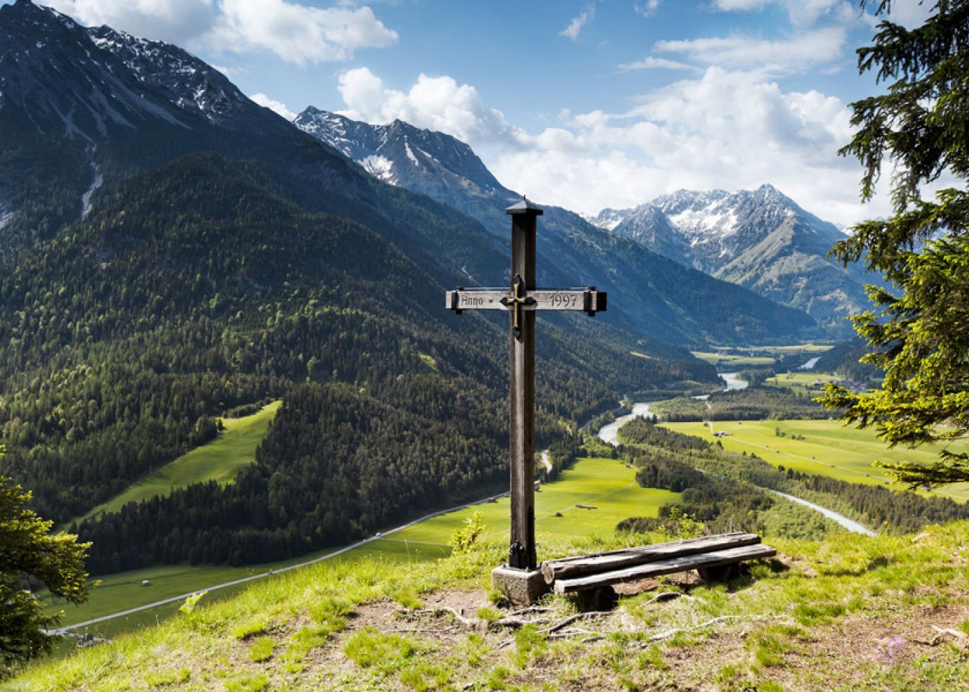 gipfelkreuz_lechtal.jpg